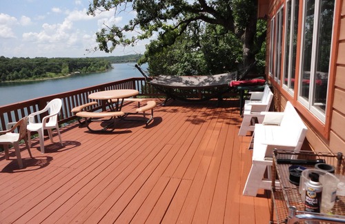 Shell Knob House | Inviting 5 Bedroom Retreat with Pool at Table Rock Lake