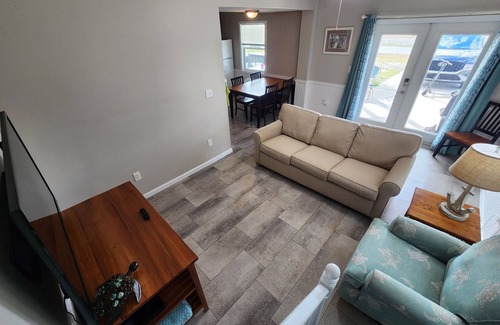 Port St. Joe Apartment | Beachfront Bliss: Enjoy Your Stay in Paradise Today!