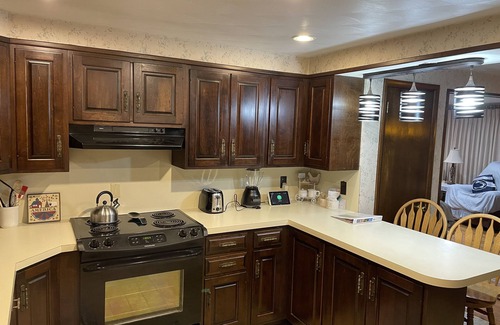 Huntingdon House | Experience Central Pennsylvania: Pet-Friendly Lake View Retreat