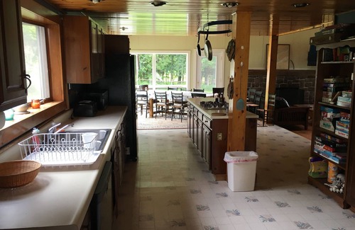 Grenell Cottage | Experience Grindstone Island's Best Cottage with Ocean View