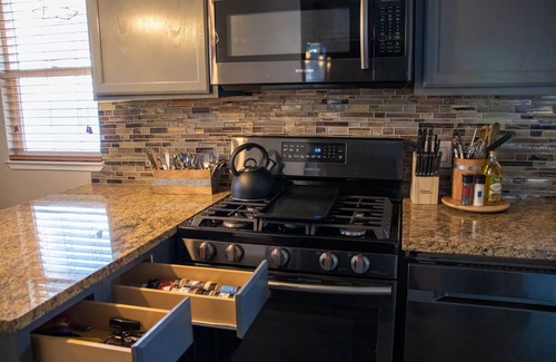 Sparks House | Experience Reno/Sparks: Minutes to Attractions & Spa Amenities