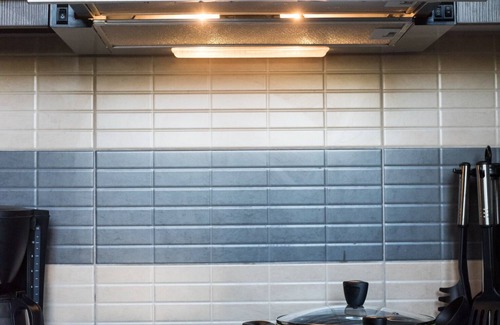 Athens City Centre Apartment | Experience Historic Athens with Top Amenities and Guest Praise
