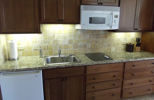 Waikiki Condo | Ocean View Retreat with Pool, Breakfast & Nightlife Fun