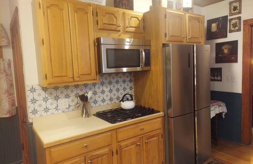 Eleroy Other | Serene Getaway: Ocean View, Family-Friendly Comfort