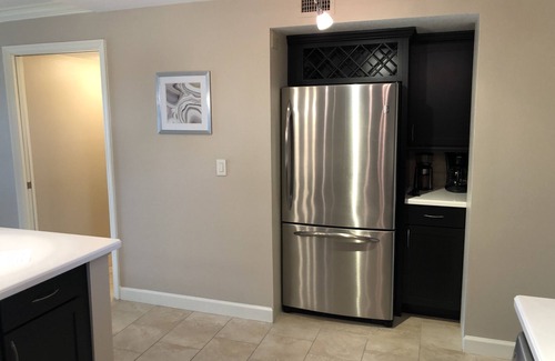 Sand Key Condo | Experience Tranquil Beach Getaways at Sand Key Hotel