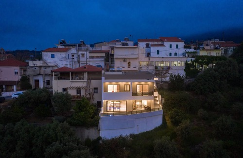 Kournas Villa | Experience Tradition and Tranquility in Kournas Village