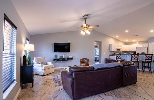 Diplomat House | Experience Salt Life with Heated Pool & Outdoor Lanai