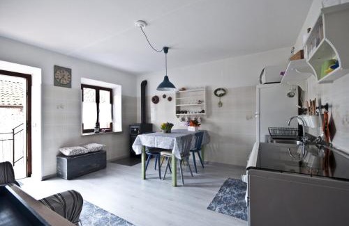 Ranzo Apartment | Serene Retreat: Enjoy the Silence with Family-Friendly Amenities