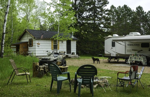 Kerrick Cottage | Cozy Retreat Near Trails with Pool and Pet-Friendly Stay