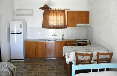 Ferma Apartment | Experience Breathtaking Views from Our Oceanfront Retreat