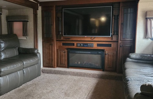 Waveland House | Experience a Unique RV Getaway While Awaiting Eclipse 2024