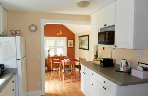 East Harwich Cottage | Relax in a Renovated Oceanfront 2BR Cottage Retreat