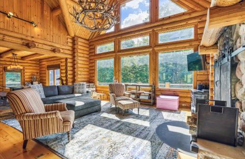 Central Vermont- Killington House | Discover a Bright Log Home with Open Floor Plan at Ridgetop