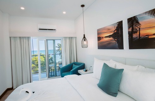 San Pedro Hotel | Relax in a Two Bedroom Suite with Oceanfront Views