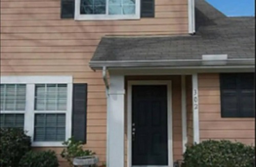 Crosby House | Need a Long-Term Stay? Discover Crosby's Pet-Friendly Rentals