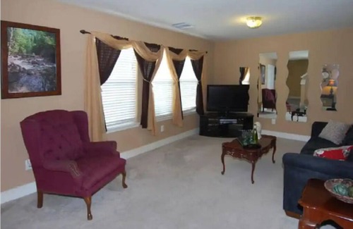 Crosby House | Need a Long-Term Stay? Discover Crosby's Pet-Friendly Rentals