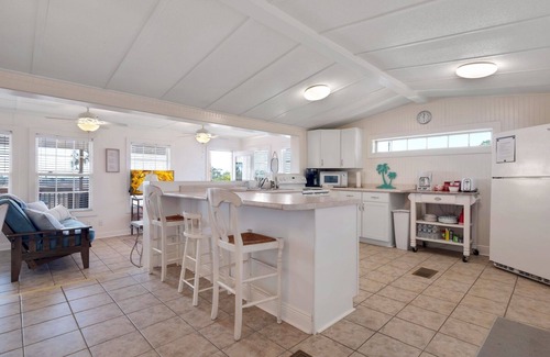 Salem House | Pet-Friendly Waterfront Retreat with Boat Dock near Keaton Beach
