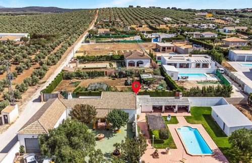 Setenil de las Bodegas House | Relax in a Inviting Vacation Home with Pool and Spa