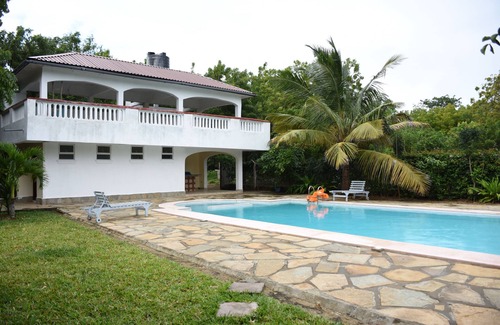 Bamburi Villa | Discover a Hidden Jewel at Kilifi Creek with Ocean Views