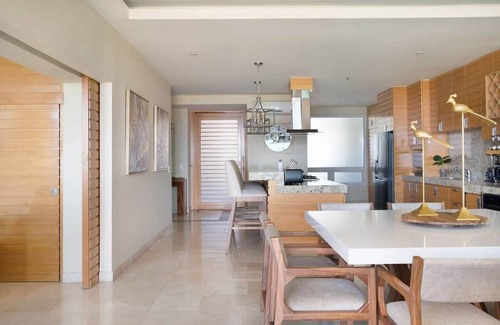 Ajijic Condo | Unwind in a Premium 2 Bedroom Condo with Spa and Pool