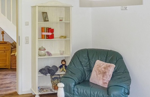 Testorf-Steinfort House | Enjoy your vacation in Mecklenburg-Vorpommern, between Schwerin and Wismar. The modernized semi-deta