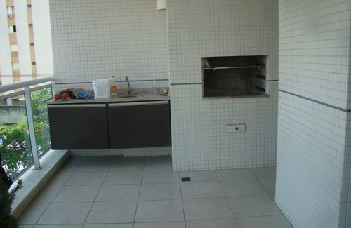 Asturias Apartment | Discover Your Ideal Getaway at Guarujá's Best Condo!