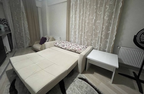 Canakkale House | Central Suite with Spa and Kitchen Amenities for Your Stay
