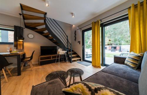 Debki Apartment | Family-Friendly Enklava with Kitchen & 9/10 Guest Rating