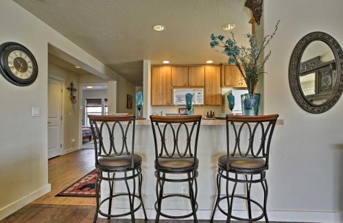 Ennis House | Ennis Vacation Rental with Balcony Walk to Downtown