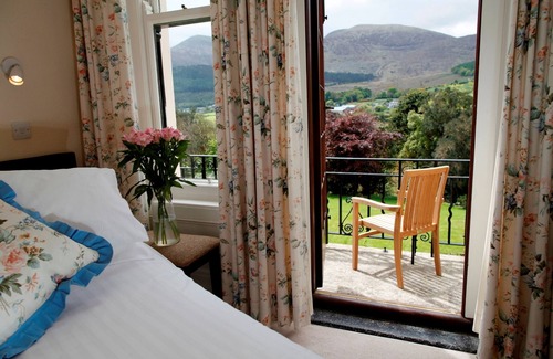Newcastle Hotel | Enchanting Enniskeen Country House Hotel: Rated 9.2/10