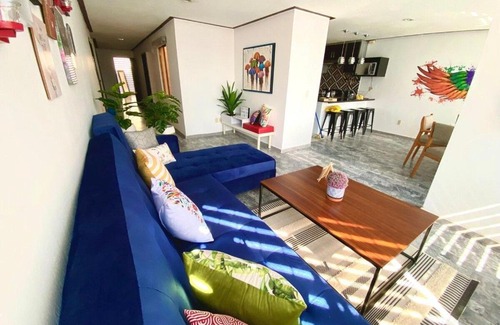 Zapopan Apartment | Enorme: Premier Expo Zone Stay with Pet-Friendly Benefits