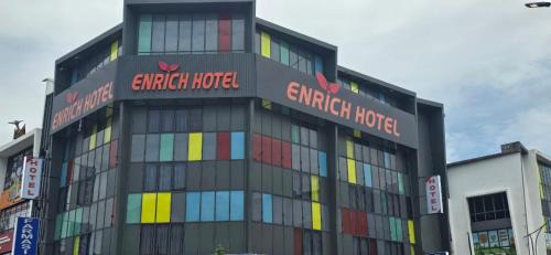 Kampung Rinching Ulu Hotel | Enrich Hotel Semenyih by uBook
