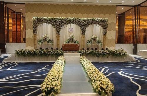 Bhopal Hotel | Family-Friendly Enrise by Sayaji Bhopal with Restaurant