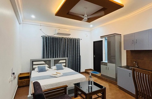 Kothamangalam Hotel | Enroute Delight Residency