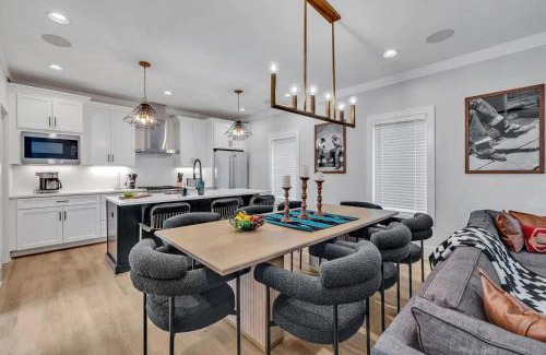 Berry Hill House | Family-Friendly Nashville Combo Units near Top Attractions