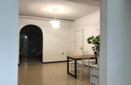 Enshi House | Guest Rated 10/10: Enshi Grand Canyon Chunlun Farmstay