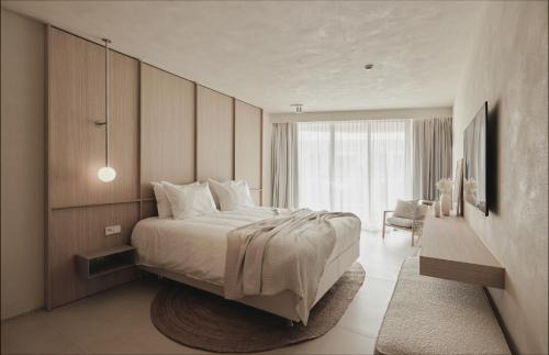 Knokke Hotel | Discover Enso District Hotel: Pet-Friendly & 4-Star Comfort