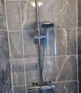 Abbey Wood House | Affordable Stays at Abbeywood London House Await You