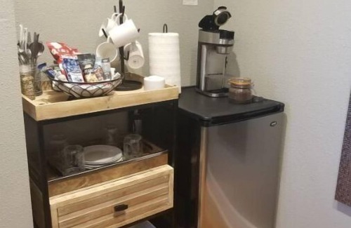 University Park Apartment | Experience Ensuite Escape in Old Town Ft. Collins