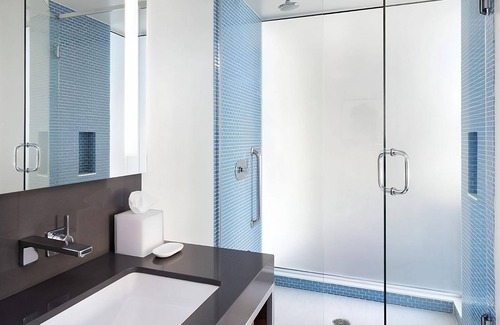 Downtown Minneapolis Hotel | Experience Comfort & Memorable Moments Near Bakken Library