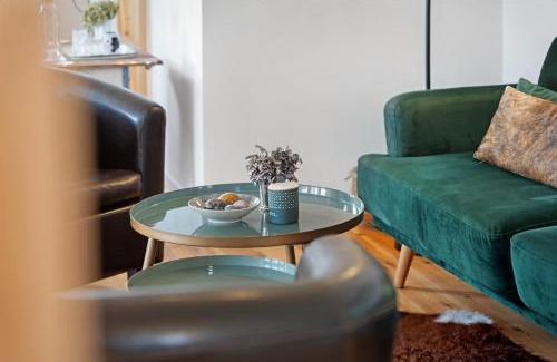 Groß Wokern Apartment | Pet-Friendly Retreat at Entenfang for Families and Friends