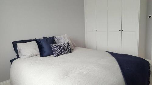 Invermay House | Experience Entertainers Delight in Invermay - 10/10 Rated Stay