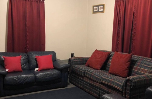 Albion House | Experience Historic Charm with Modern Comforts for Families