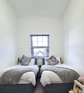 Riverside Apartment | Convenient 2 Bed Apartment in Cardiff City Centre