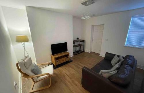 Blyth Apartment | Cozy 2 Bedroom Flat in Northumberland - Family Friendly Stay