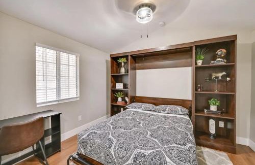 Alpine House | Pet-Friendly 2 Bedroom Cottage for Memorable Getaways