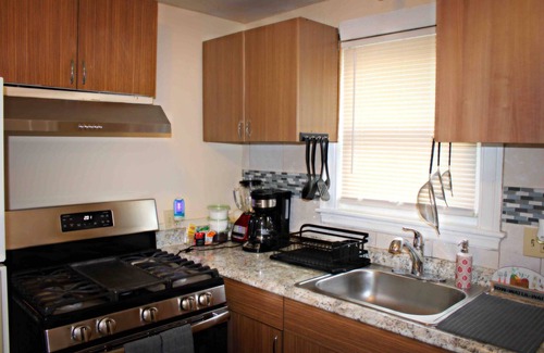 Southern Mattapan Apartment | Inviting 2BR Apartment in a Quiet Neighborhood Retreat