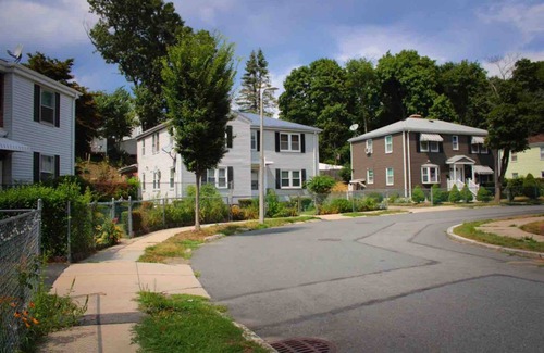 Southern Mattapan Apartment | Inviting 2BR Apartment in a Quiet Neighborhood Retreat