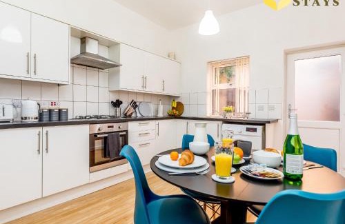Northampton Apartment | Pet-Friendly 2BR House Near Town with Great Amenities