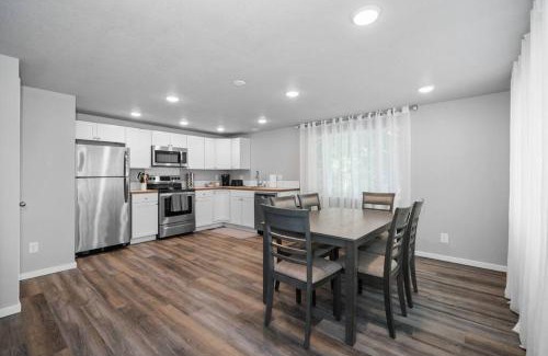 Spokane Apartment | Historic Home on 2nd and 3rd Levels, Great for Families